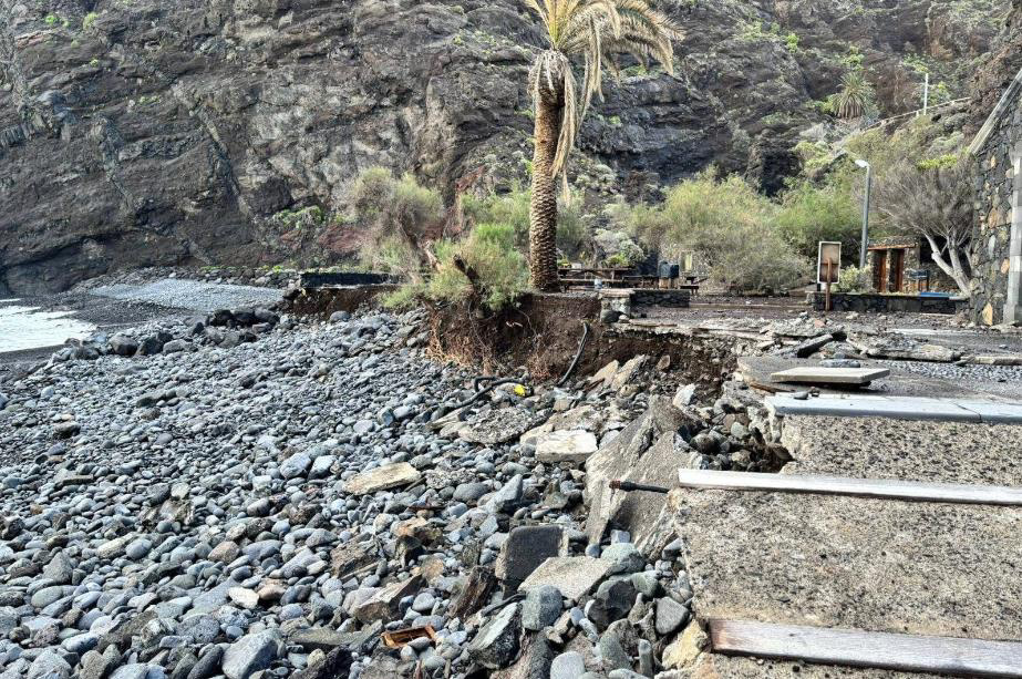 El Ayuntamiento de Hermigua declara la emergencia en la Playa de la Caleta