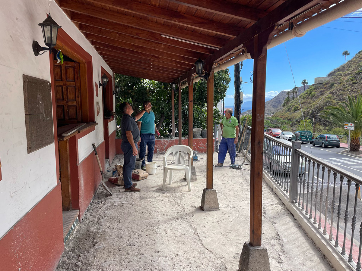 Las Obras de mejora del Mercadillo Municipal de Hermigua avanzan a buen ritmo