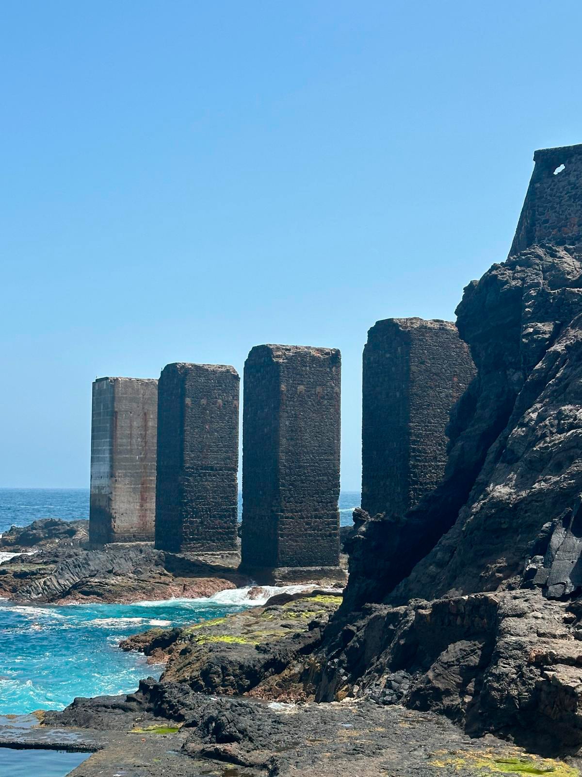 Clemente: “Hermigua ya puede ejecutar las Obras de Seguridad en la vía de Acceso al Pescante”
